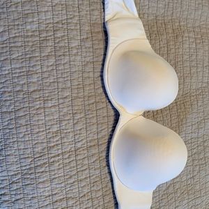 Ambrielle white strapless bra